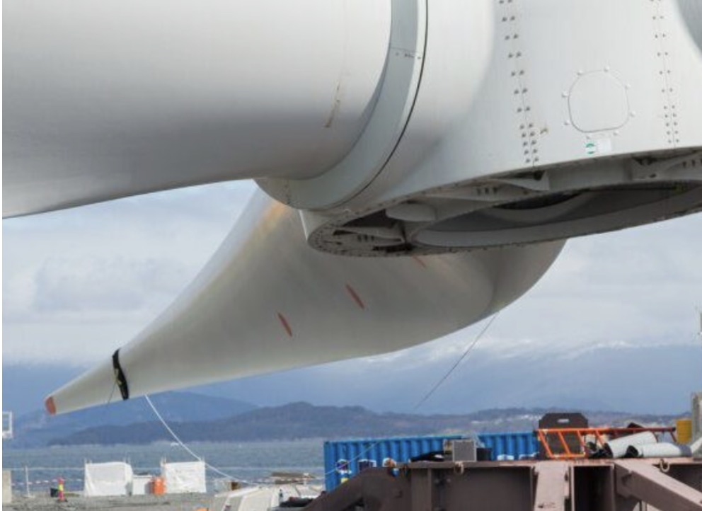 Larger Turbines and Aging Assets Pose Fresh Challenges for Offshore Wind O&M - Shoreline Wind Report